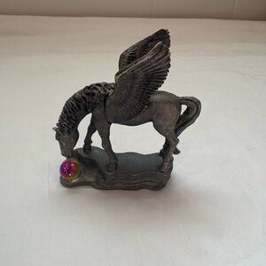 Rare Vintage Pegasus Tudor Mint Myth and Magic Pewter Figurine
